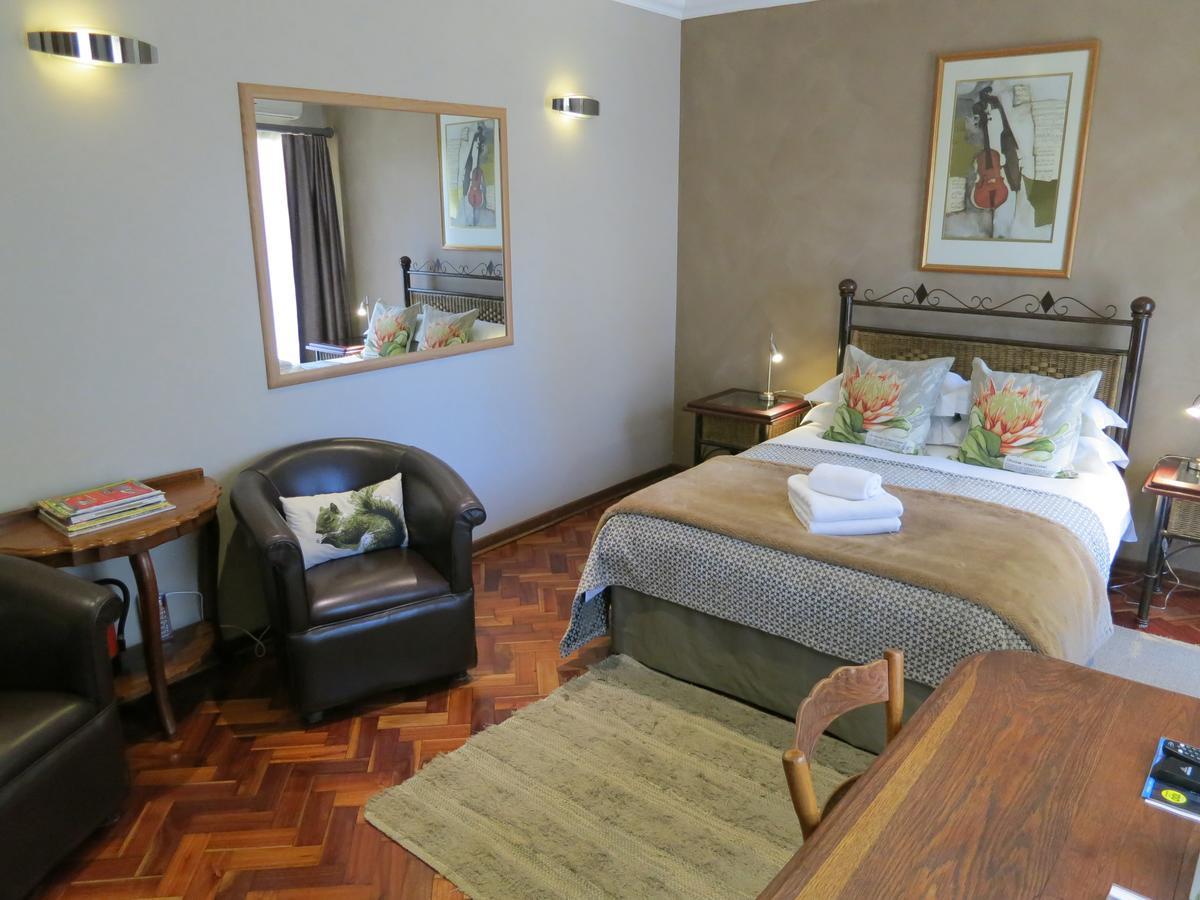 Dias Guest House Bloemfontein Exterior photo